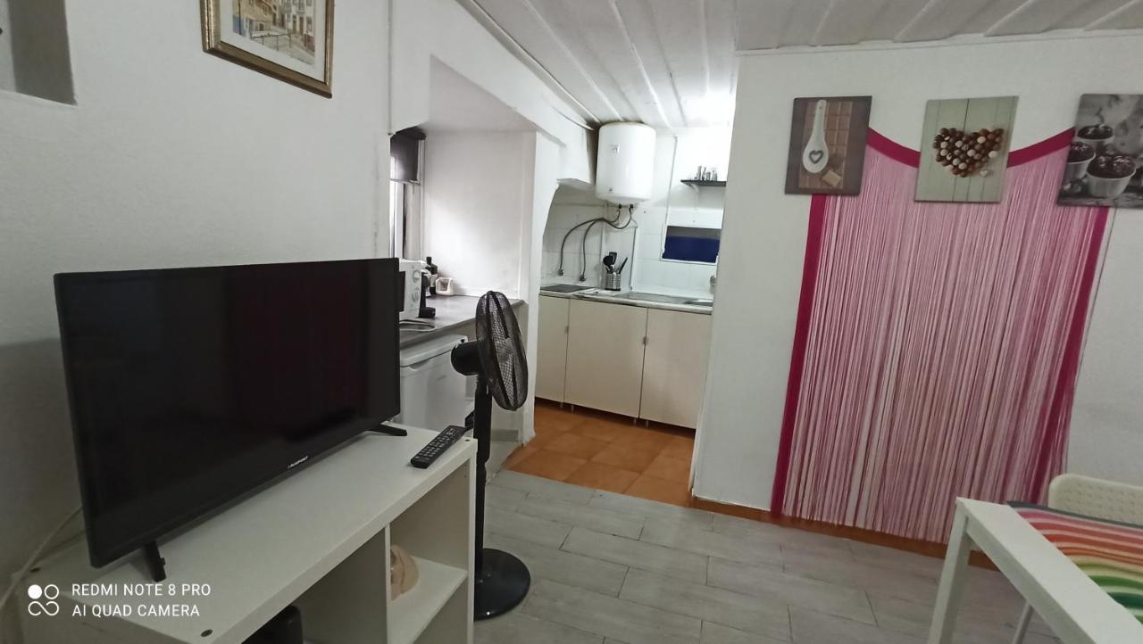 Martim Moniz Low Cost Apartment Lissabon